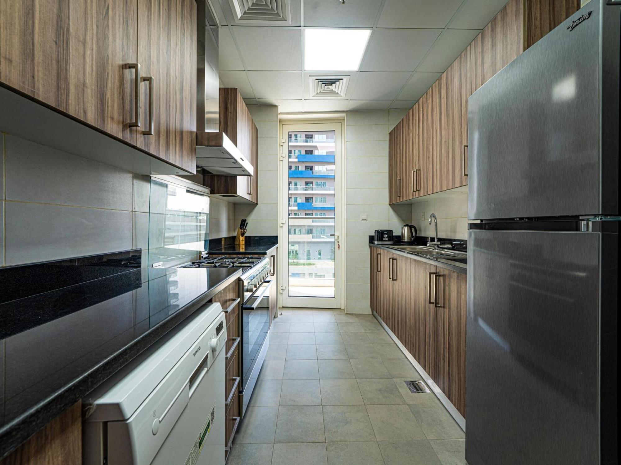Luxe Apartments Near Dubai Mall Burj Khalifa Pool Gym Parking Exterior photo